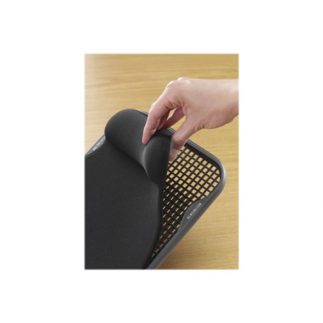 Kensington Sports Contour Gel Mouse Wrist Pad - Mouse pad with wrist pillow - black - 6