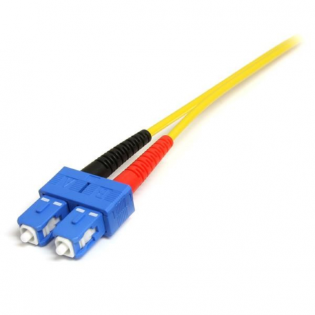 StarTech.com 1m Fiber Optic Cable - Single-Mode Duplex 9 / 125 - LSZH - LC / SC - OS1 - LC to SC Fiber Patch Cable (SMFIBLCSC1) - Network cable - LC single-mode (M) to SC single-mode (M) - 1 m - fibre optic - duplex - for P / N: SFPGLCSXMMST - 2