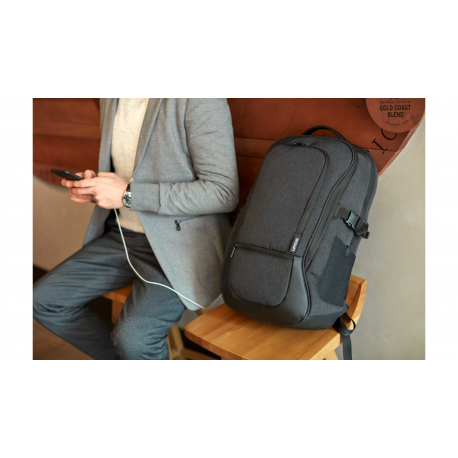Lenovo Passage - Notebook carrying backpack - 17" - charcoal - for K14 Gen 1; ThinkPad E14 Gen 3; L14 Gen 3; X1 Carbon Gen 10; X1 Yoga Gen 7 - 1