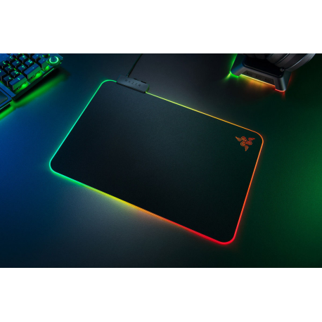 Gaming mouse mat Razer Firefly V2