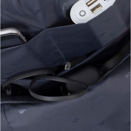 Riva Case Suzuka 7760 - Notebook carrying backpack - 15.6" - red - 6