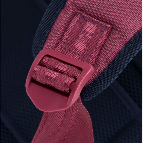 Riva Case Suzuka 7760 - Notebook carrying backpack - 15.6" - red - 8