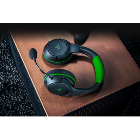 Razer Kaira - Headset - full size - 2.4 / 5 GHz - wireless - noise isolating - for Xbox One, Xbox One S, Xbox One X, Xbox Series S, Xbox Series X - 6