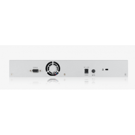 ZYXEL USG FLEX FIREWALL 7 GIGABIT USER-DEFINABLE PORTS, 1*SFP, 2* USB WITH 1 YR UTM BUNDLE