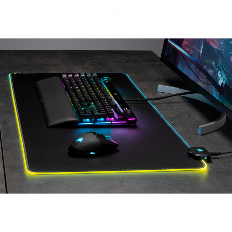 CORSAIR Gaming MM700 RGB Extended - Mouse pad - 16