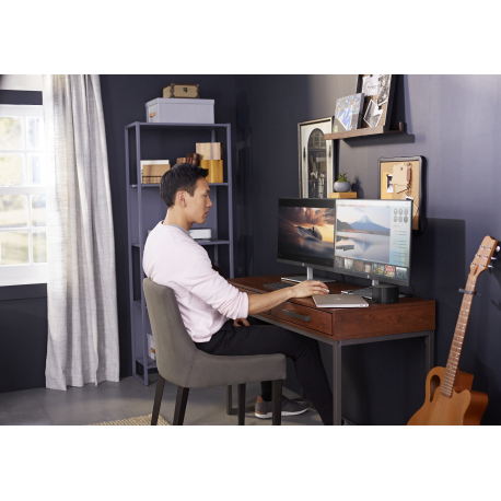 HP Thunderbolt Dock with HDMI Adapter - Docking station - USB-C  /  Thunderbolt 3 - VGA, 2 x DP - 10Mb LAN - 120 Watt - Europe - for OMEN by HP 15; ENVY 13, 17, 32; ENVY x360; Pavilion 14; Pavilion Gaming 15; Spectre x360 - 8