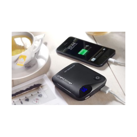 Veho VPP-005-EXP PEBBLE™ Explorer 8400mAh Portable Charger