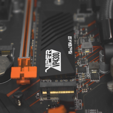 Patriot Viper VP4300 - Solid state drive - 2 TB - internal - M.2 2280 - PCI Express 4.0 x4 (NVMe) - 19