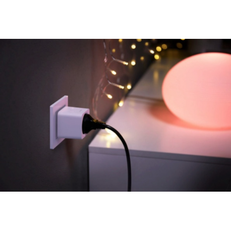 Philips Hue - Smart plug - wireless - Bluetooth, ZigBee Light Link - 2401 - 2483.5 Mhz - white - 4