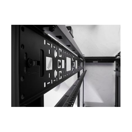 APC RACK ENCLOSURE 42U NETSHELTER/AR3100