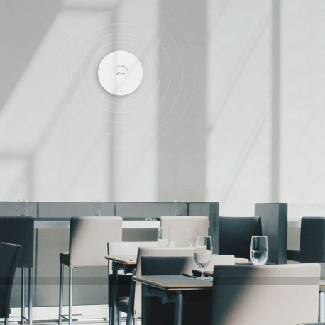 TP-Link Omada EAP670 V1.26 - Radio access point - Wi-Fi 6 - 2.4 GHz, 5 GHz - cloud-managed - wall  /  ceiling mountable - for Omada OC200, OC300; Omada Cloud Controller OC200 - 12