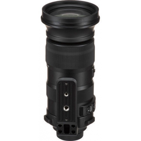 Intellinet Network Cabinet, Free Standing (Standard), 32U, Usable Depth 123 to 573mm / Width 703mm, Black, Flatpack, Max 1500kg, Server Rack, IP20 rated, 19", Steel, Multi-Point Door Lock, One Lock Per Side Panel, Three Year Warranty - Rack cabinet - black, RAL 9005 - 32U - 19" - 7