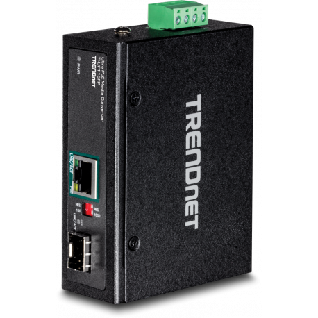 TRENDnet TI-UF11SFP - Fibre media converter - GigE - 10Base-T, 100Base-TX, 1000Base-T - RJ-45 / SFP (mini-GBIC) - up to 40 km - 0