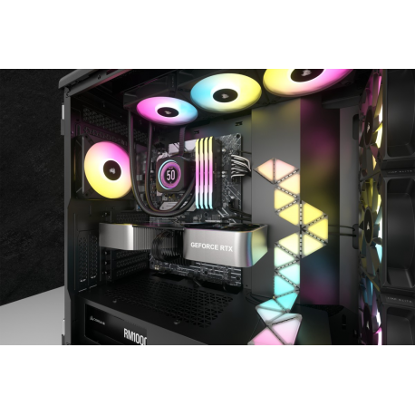 CORSAIR iCUE H150i ELITE LCD XT Liquid CPU Cooler