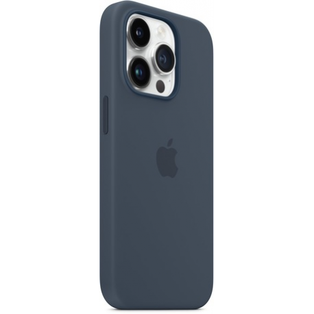 Apple - Back cover for mobile phone - MagSafe compatibility - FineWoven - evergreen - for iPhone 15 Plus - 1