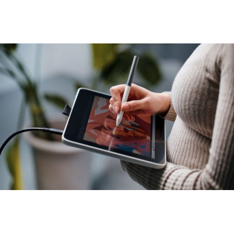 Wacom One 12 - Digitiser w /  LCD display - electromagnetic - wired - USB-C - 3