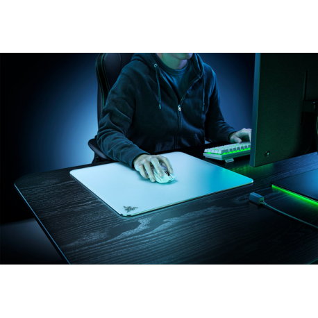 Razer Atlas - Mouse pad - white - 1