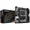 Gigabyte A620I AX - 1.0 - motherboard - mini ITX - Socket AM5 - AMD A620 Chipset - USB 3.2 Gen 1, USB 3.2 Gen 2, USB-C 3.2 Gen 1 - 2.5 Gigabit LAN, Bluetooth, Wi-Fi - onboard graphics (CPU required) - HD Audio (8-channel)