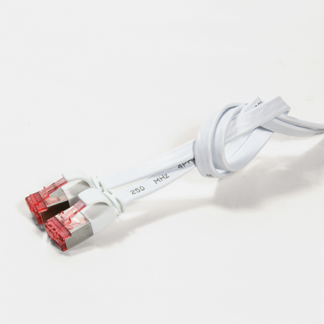 LogiLink SlimLine - Patch cable - RJ-45 (M) to RJ-45 (M) - 50 cm - U / FTP, PiMF - CAT 6 - molded, snagless, flat - white - 1