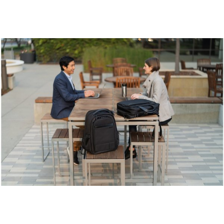 Kensington Contour 2.0 Business - Notebook carrying backpack - 15.6" - 1