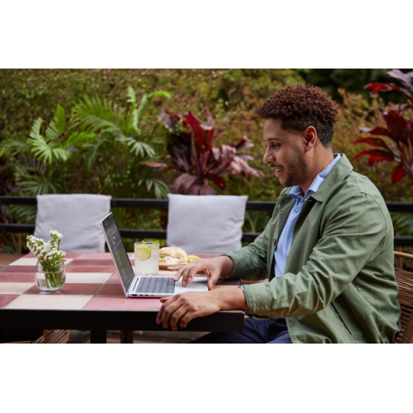 HP EliteBook X Flip G1i Notebook Next Gen AI - Flip design - Intel Core Ultra 7 - 258V / up to 4.8 GHz - Win 11 Pro - Intel Arc Graphics 140V - 32 GB RAM - 512 GB SSD NVMe - 14" IPS touchscreen 1920 x 1200 - NFC, Wi-Fi 7, Bluetooth - glacier silver - kbd: Pan Nordic - 7