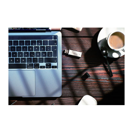 MediaRange MR1902 - USB flash drive - 128 GB - USB 3.2 Gen 1 - black, silver - 2