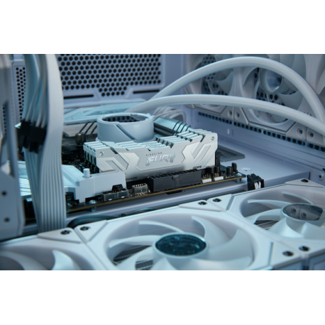 Kingston FURY Renegade - DDR5 - module - 24 GB - DIMM 288-pin - 8800 MT / s  /  PC5-70400 - CL42 - 1.4 V - clocked unbuffered - on-die ECC - white & silver - 6