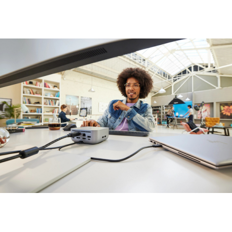 HP Thunderbolt 4 Ultra Dock G6 180W - 5x USB-A, 2x USB-C, 1x USB-C Thunderbolt 4, 2x DisplayPort, 1x HDMI, 1x RJ-45, Meteor Silv