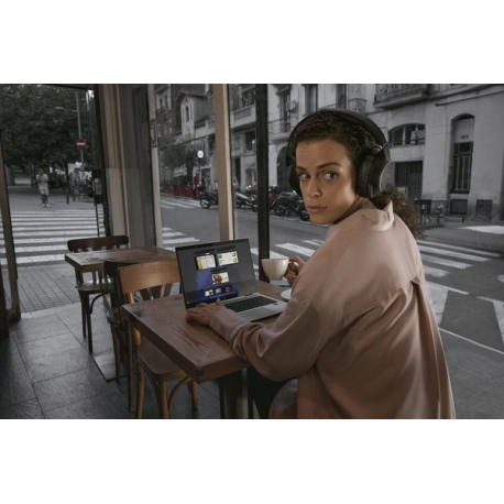 HP EliteBook 8 16 G1i Notebook Next Gen AI - 174-degree hinge design - Intel Core Ultra 5 - 228V / up to 4.5 GHz - Win 11 Pro - Arc Graphics 130V - 32 GB RAM - 1 TB SSD NVMe - 16" IPS 1920 x 1200 - Wi-Fi 7, Bluetooth - glacier silver aluminium - kbd: Pan Nordic - 3